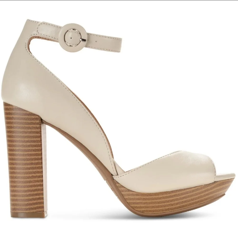 NIB Sun + Stone Faux Leather Platform Heels Size 9.5 Reeta Ivory